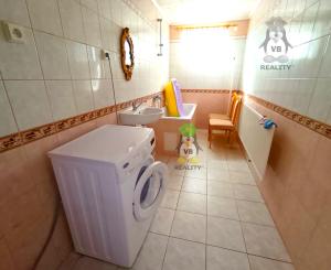 6- izbový rodinný dom 2164 m2, Záhor