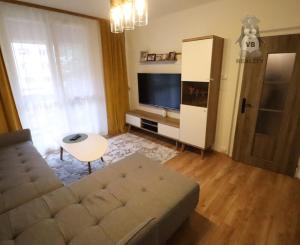 Byt 2+1 s dvomi loggiami na sídlisku Tarča, Sp. Nová Ves