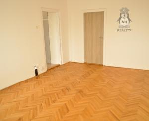 Prenájom bytu 3+1 s loggiou, síld. Tarča, SNV