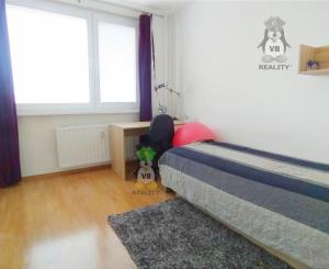 Útulný 3- izbový byt, 74 m2, Michalovce