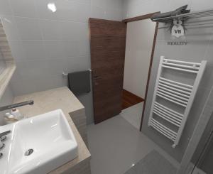 Byt 3+1 s franc. oknom v centre mesta, Sp. Nová Ves