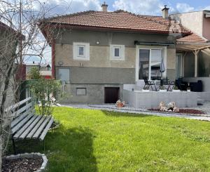 Rodinný dom v blízkosti centra mesta Sp. Nová Ves