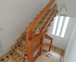 VÝRAZNE ZNÍŽENÁ CENA -Veľkorysý 5. izbový dom, Žbince