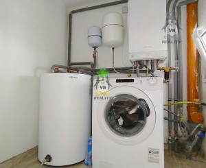 VÝRAZNE ZNÍŽENÁ CENA -Veľkorysý 5. izbový dom, Žbince