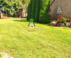 Rodinný dom, 2033m2, Falkušovce