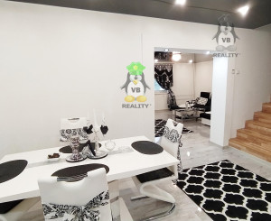 Rodinný dom, 2033m2, Falkušovce