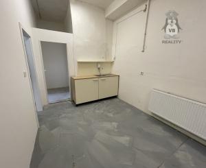 Priestor na prenájom na sídl. Tarča, Sp. Nová Ves