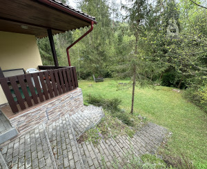 Chata s pozemkom na Čingove, okr. Sp. Nová Ves