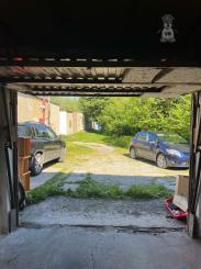 Garáž na sídlisku Tarča