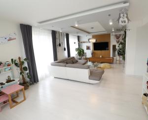 4 – izbový mezonetový byt s balkónom v centre mesta Spišská Nová Ves