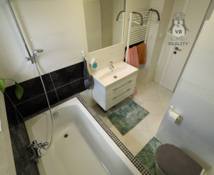 4 – izbový mezonetový byt s balkónom v centre mesta Spišská Nová Ves