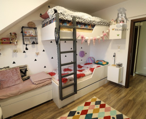 4 – izbový mezonetový byt s balkónom v centre mesta Spišská Nová Ves