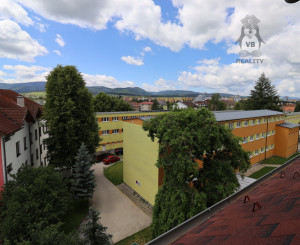 4 – izbový mezonetový byt s balkónom v centre mesta Spišská Nová Ves