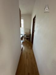 Byt 2+1 s balkónom centrum, Sp. Nová Ves