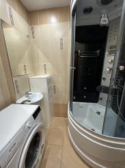 Byt 2+1 s balkónom centrum, Sp. Nová Ves