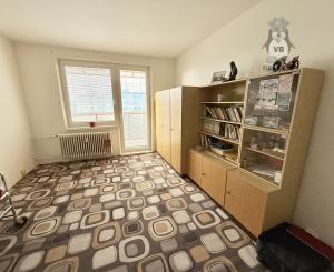 Byt 3+1 s loggiou sídl. Mier, Sp. Nová Ves