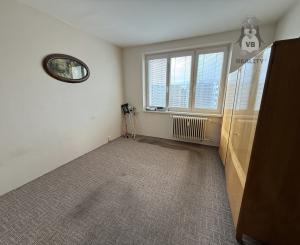 Byt 3+1 s loggiou sídl. Mier, Sp. Nová Ves