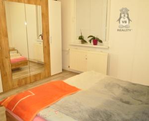 Byt 3+1 s loggiou, sídl. Západ 2, Smižany