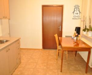 Byt 3+1 s loggiou, sídl. Západ 2, Smižany