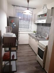 Rodinný dom s 2 samost. bytov. jednotkami v obci Jamník, SNV