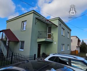 Rodinný dom s 2 samost. bytov. jednotkami v obci Jamník, SNV