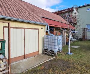 Rodinný dom s 2 samost. bytov. jednotkami v obci Jamník, SNV