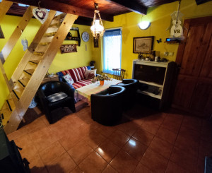 Pekná útulná chatka so záhradkou