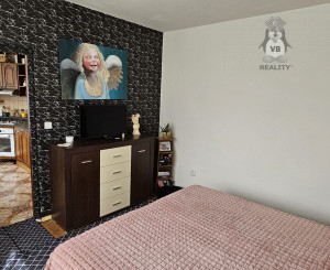 -ZNÍŽENÁ CENA- Byt 4+1 s dvoma loggiami, sídlisko Mier, Spišská Nová Ves