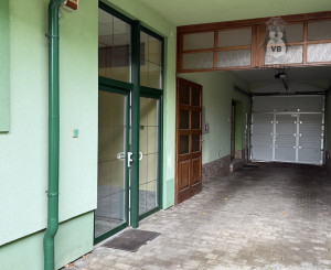 Polyfunkčný obytný dom v SNV