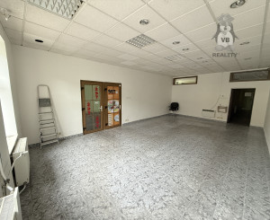 Polyfunkčný obytný dom v SNV