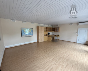 Polyfunkčný obytný dom v SNV