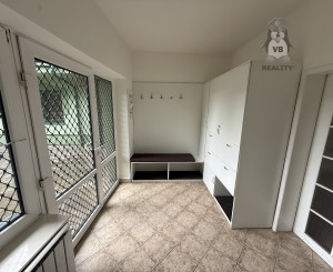 Polyfunkčný obytný dom v SNV