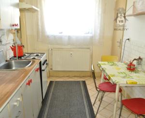 Byt 3+1 s balkónom a garážou v meste Spišské Vlachy, okres Sp. Nová Ves