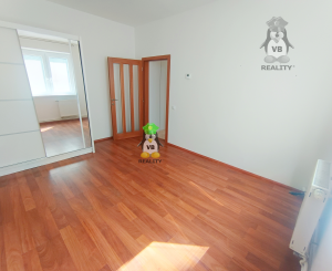 Predaj 3- izbový útulný byt s garážou v Michalovciach