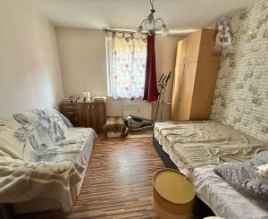 Byt 2+1 s loggiou sídl. Mier, Sp. Nová Ves