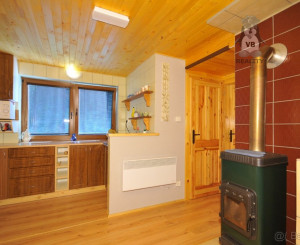 Chata v časti Čingov, okr. Sp. Nová Ves