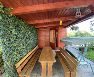 Ponúkame na predaj záhradu s chatkou v pri sídlisku Mier.