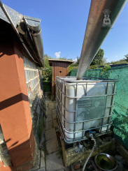 Ponúkame na predaj záhradu s chatkou v pri sídlisku Mier.