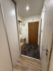 Byt 2+1 s loggiou centrum, Sp. Nová Ves