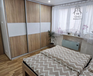 Byt 3+1 s loggiou a pozemkom v obci Rudňany, okres Sp.N.Ves