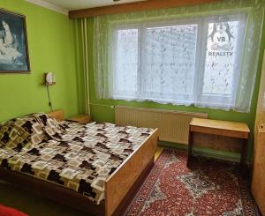 Byt 2+1 s loggiou na sídlisku Západ II, Smižany, okres SNV