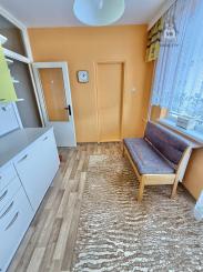 Byt 2+1 s loggiou centrum, Sp. Nová Ves