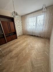 Byt 2+1 s loggiou centrum, Sp. Nová Ves