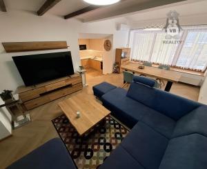 Výnimočný 2-izbový byt priamo v centre mesta