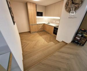 Výnimočný 2-izbový byt priamo v centre mesta