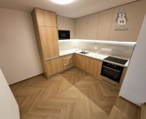 Výnimočný 2-izbový byt priamo v centre mesta