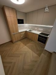 Výnimočný 2-izbový byt priamo v centre mesta