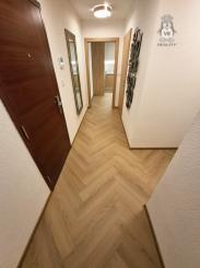 Výnimočný 2-izbový byt priamo v centre mesta