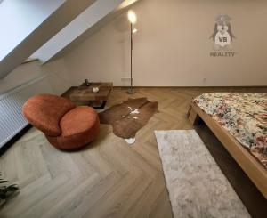 Výnimočný 2-izbový byt priamo v centre mesta