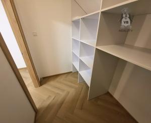 Výnimočný 2-izbový byt priamo v centre mesta